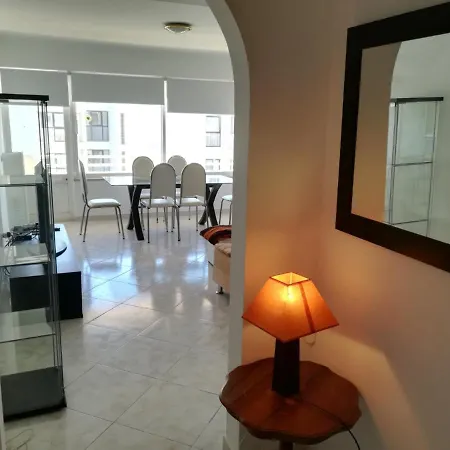 아파트 Suites,