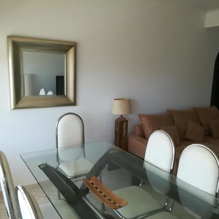 Suites, 아파트